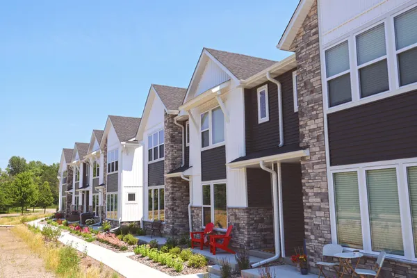 $3,300 | 2438 South Blossom Circle, Long Lake, MN 55356