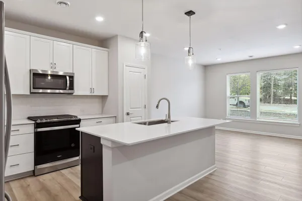 $3,300 | 2438 South Blossom Circle, Long Lake, MN 55356