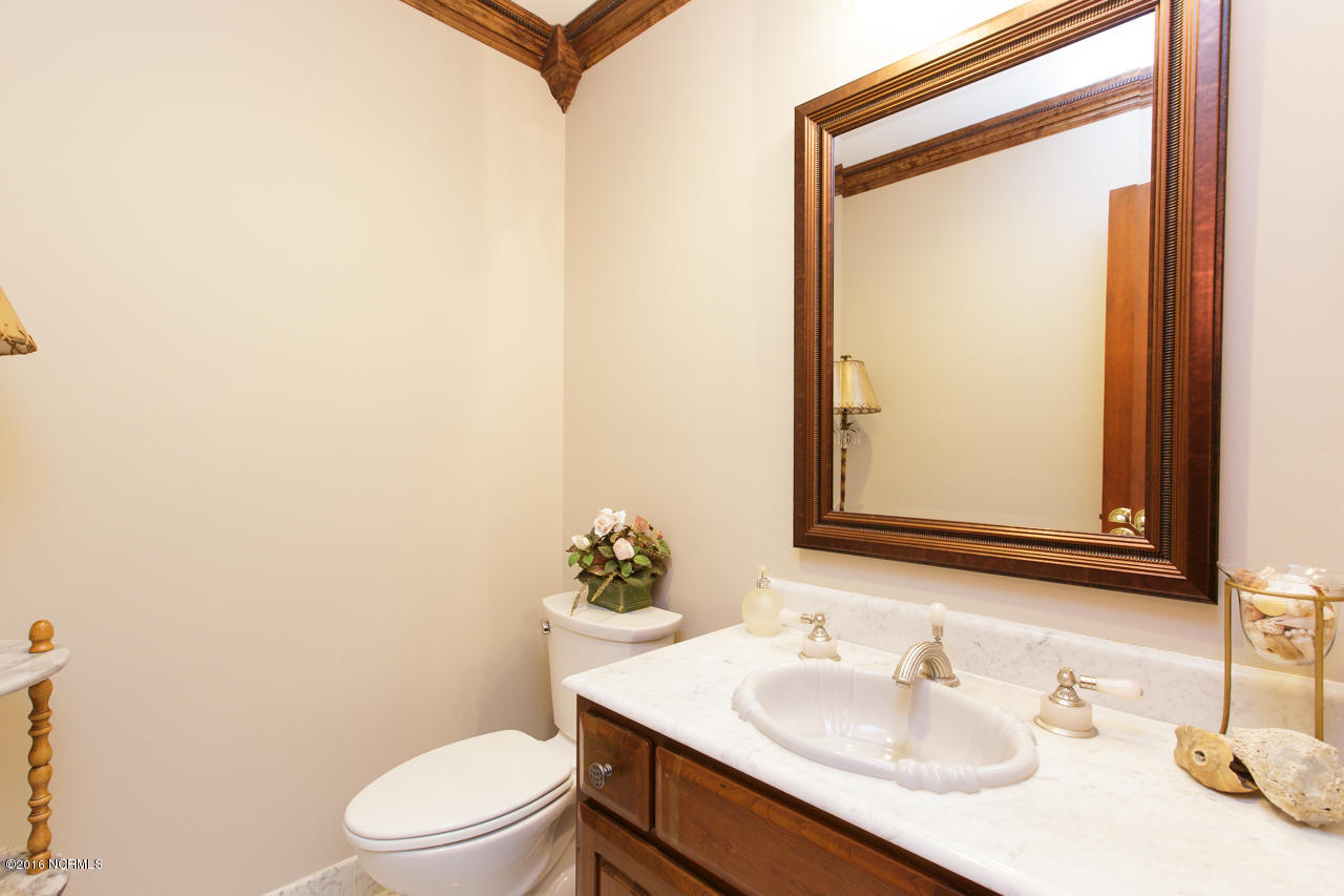 2613 Middle Sound Loop Road Wilmington, NC 28411 - Photo 25 of 53 Bathroom Guest 2613 Middle Sound Loop Rd
