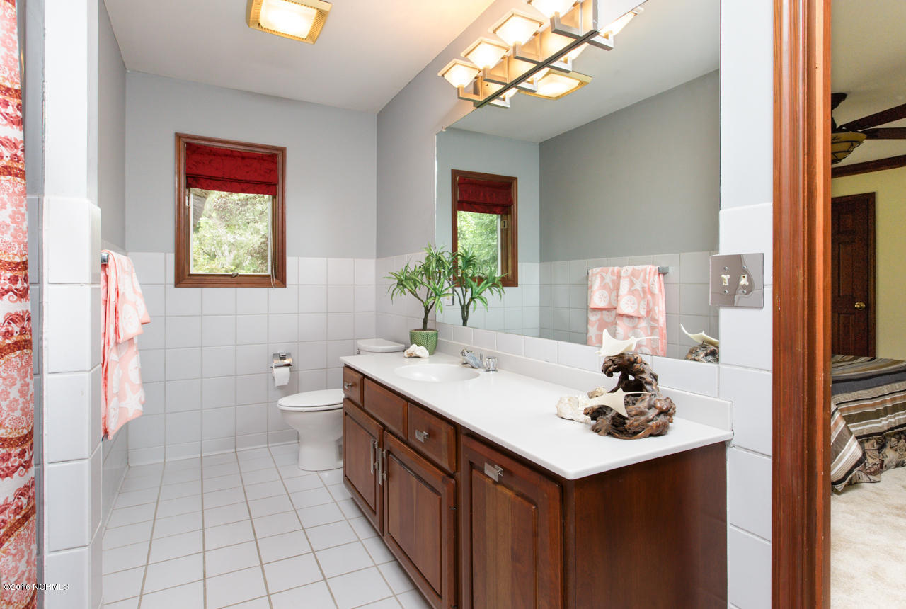 2613 Middle Sound Loop Road Wilmington, NC 28411 - Photo 28 of 53 BathRoom Jack&Jill Shared _2613 Middle S