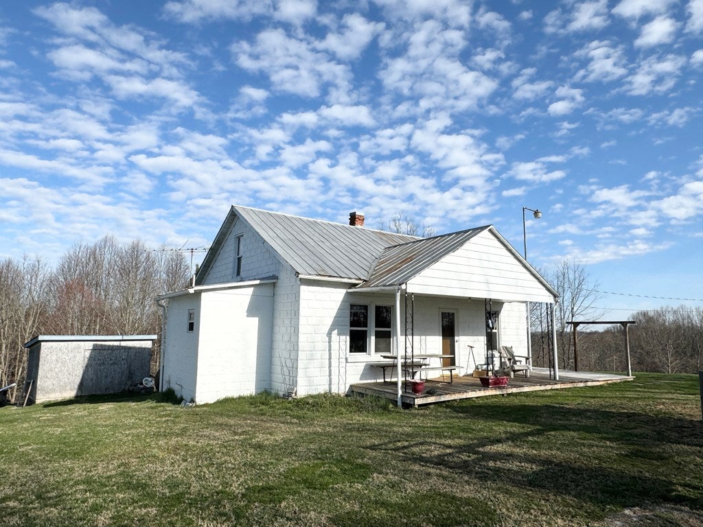 4110 Smith Ridge Road Jewell Ridge, VA 24622 - Photo 21 of 46 Gallery Image 21