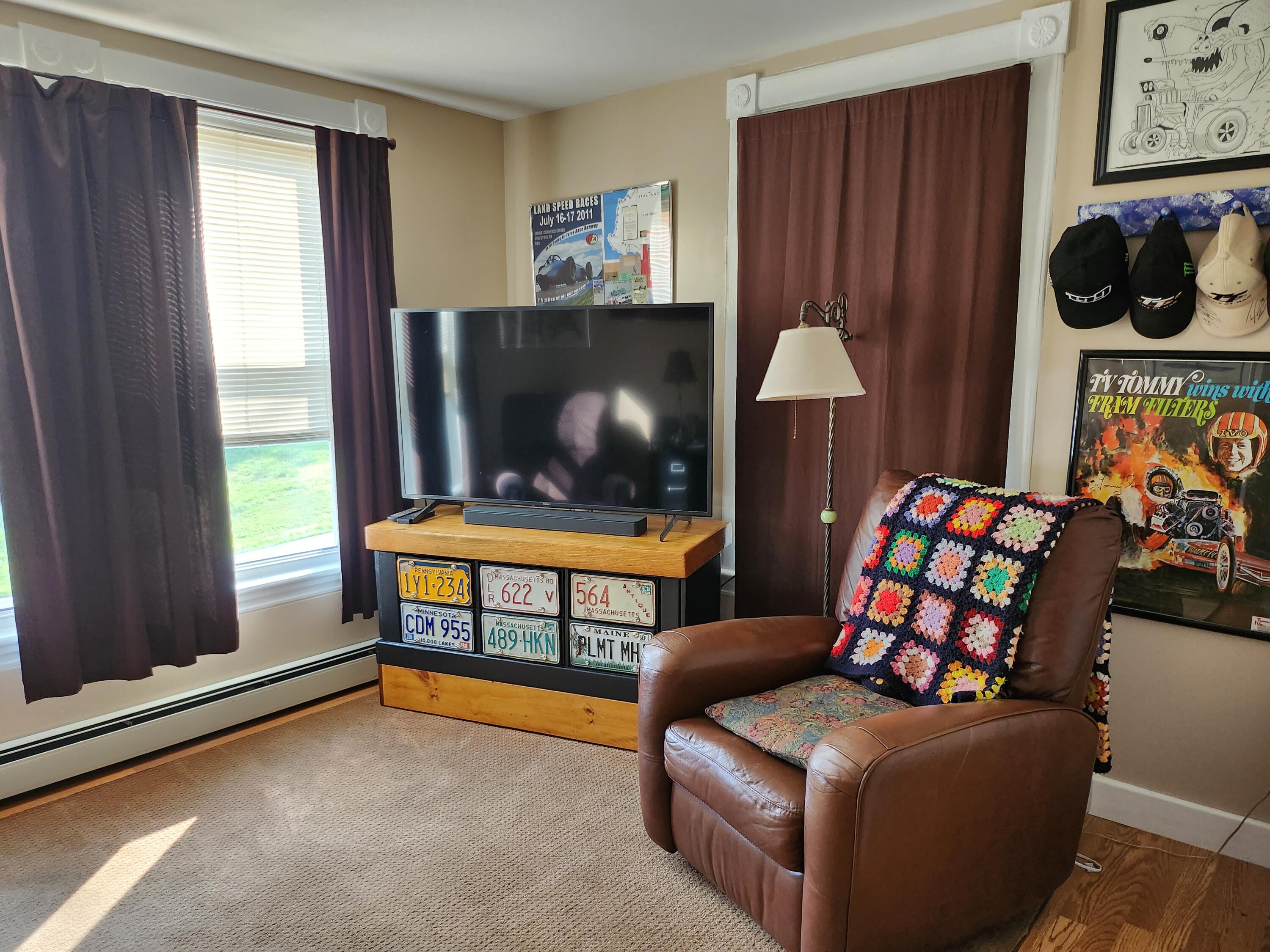 1235 State Street Bangor, ME 04401 - Photo 15 of 49 20230726_170128