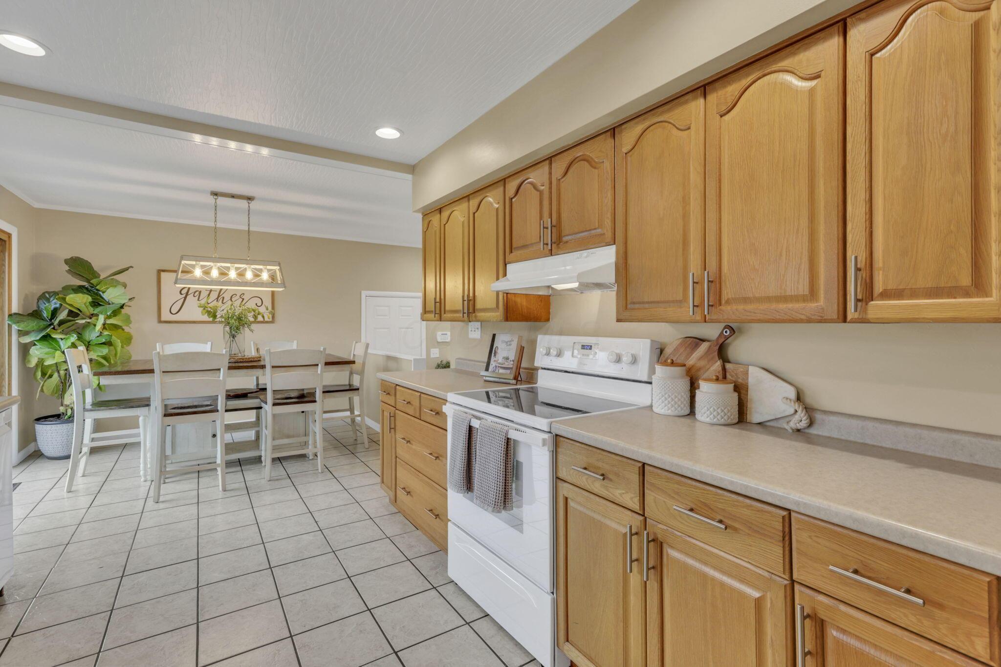 1404 Pleasantville Road Lancaster, OH 43130 - Photo 13 of 64 21-web-or-mls-_S5A9374