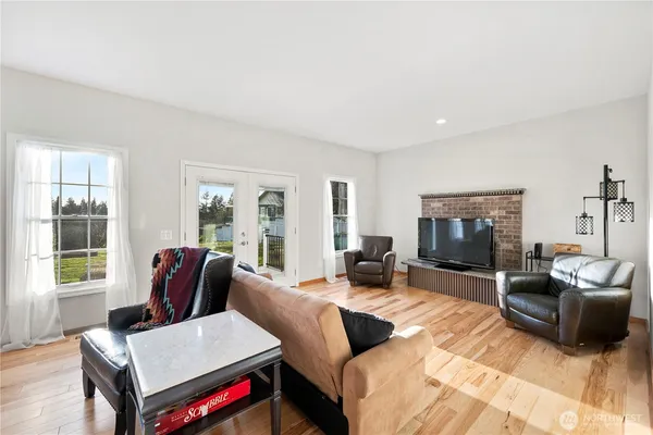 $949,000 | 1242 Youngwood Road, Camano Island, WA 98282