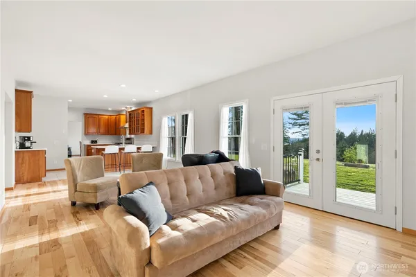 $949,000 | 1242 Youngwood Road, Camano Island, WA 98282