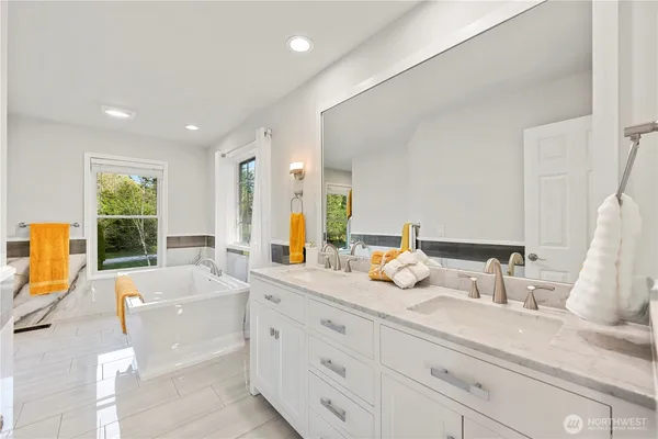 $949,000 | 1242 Youngwood Road, Camano Island, WA 98282