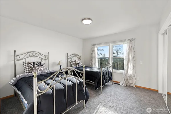 $949,000 | 1242 Youngwood Road, Camano Island, WA 98282