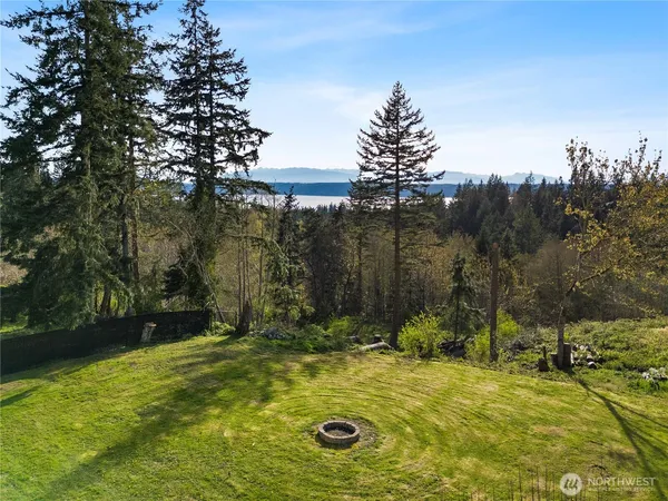 $949,000 | 1242 Youngwood Road, Camano Island, WA 98282