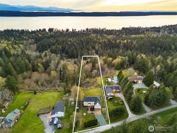 $949,000 | 1242 Youngwood Road, Camano Island, WA 98282