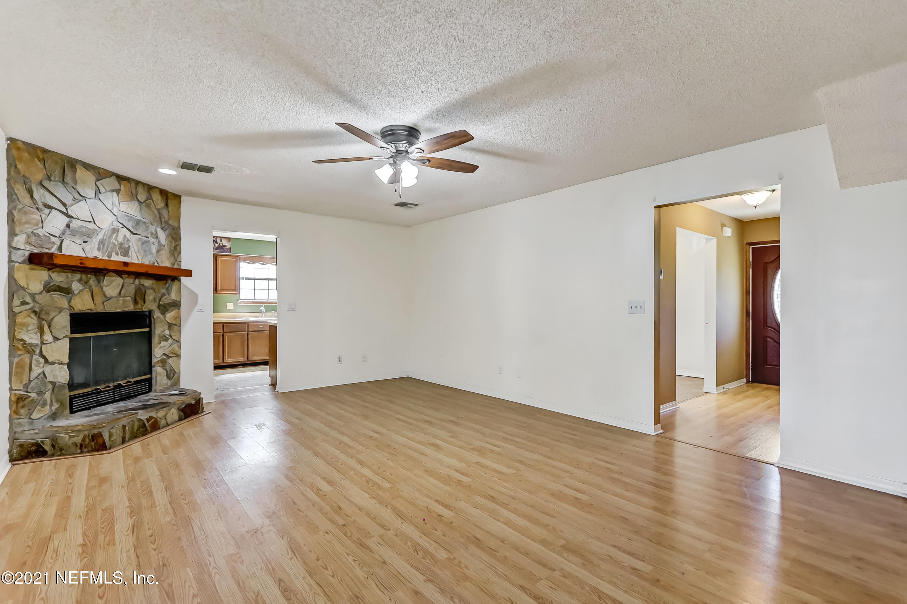 5622 Canvasback Road Middleburg, FL 32068 - Photo 6 of 46 Rave Home Photography (19)