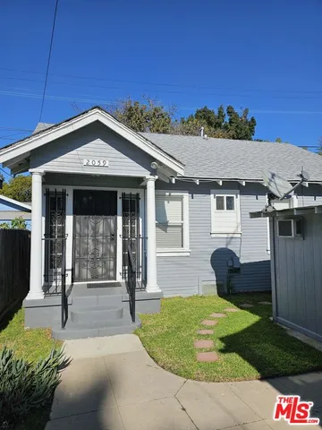 $2,495 | 2059 West 29th Street, Los Angeles, CA 90018