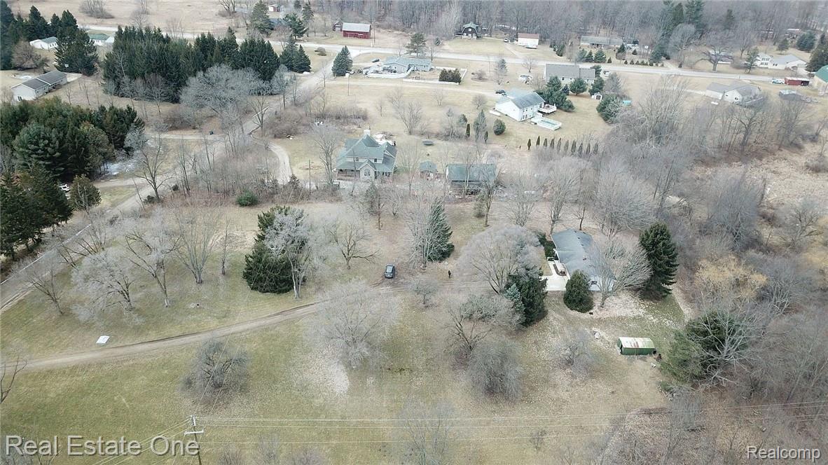 5245 Weller Road Gregory, MI 48137 - Photo 68 of 72 061_68.jpg