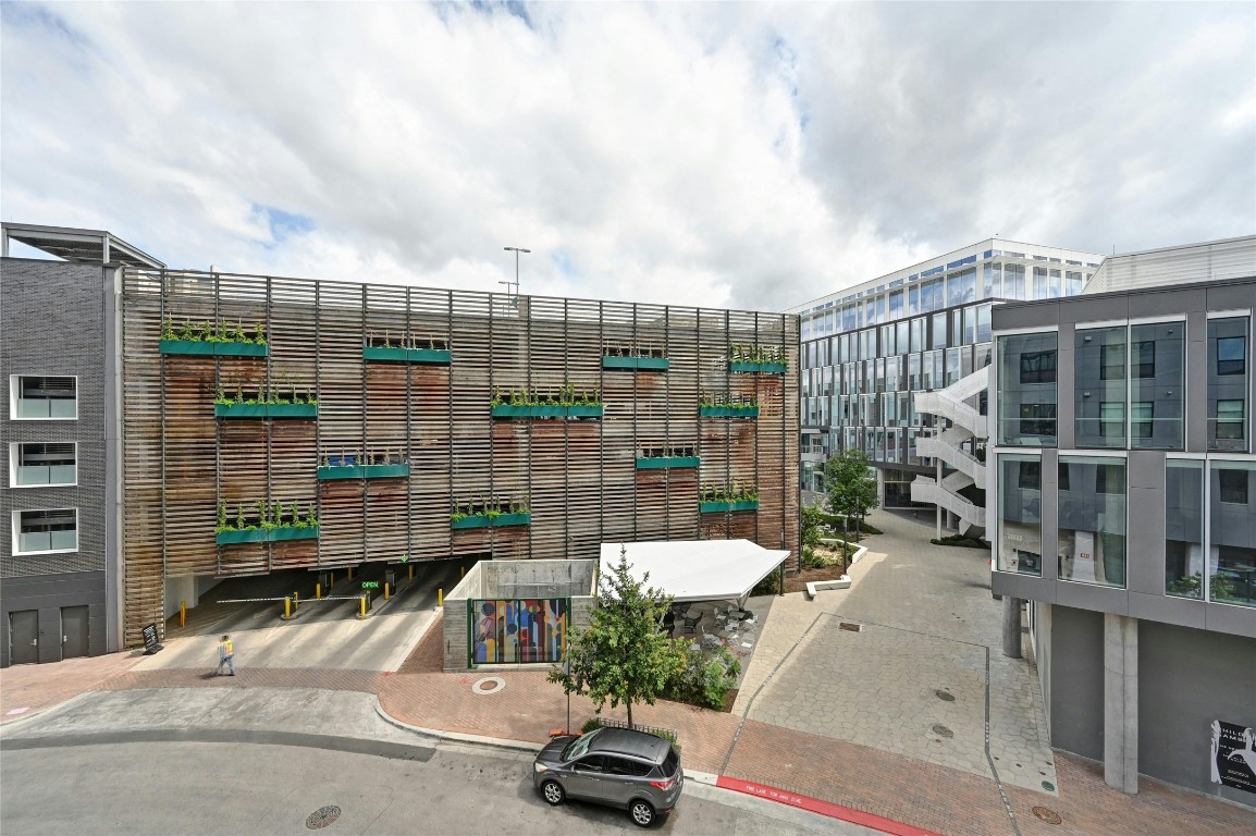 1701 Simond Avenue, Unit 328 Austin, TX 78723 - Photo 25 of 35