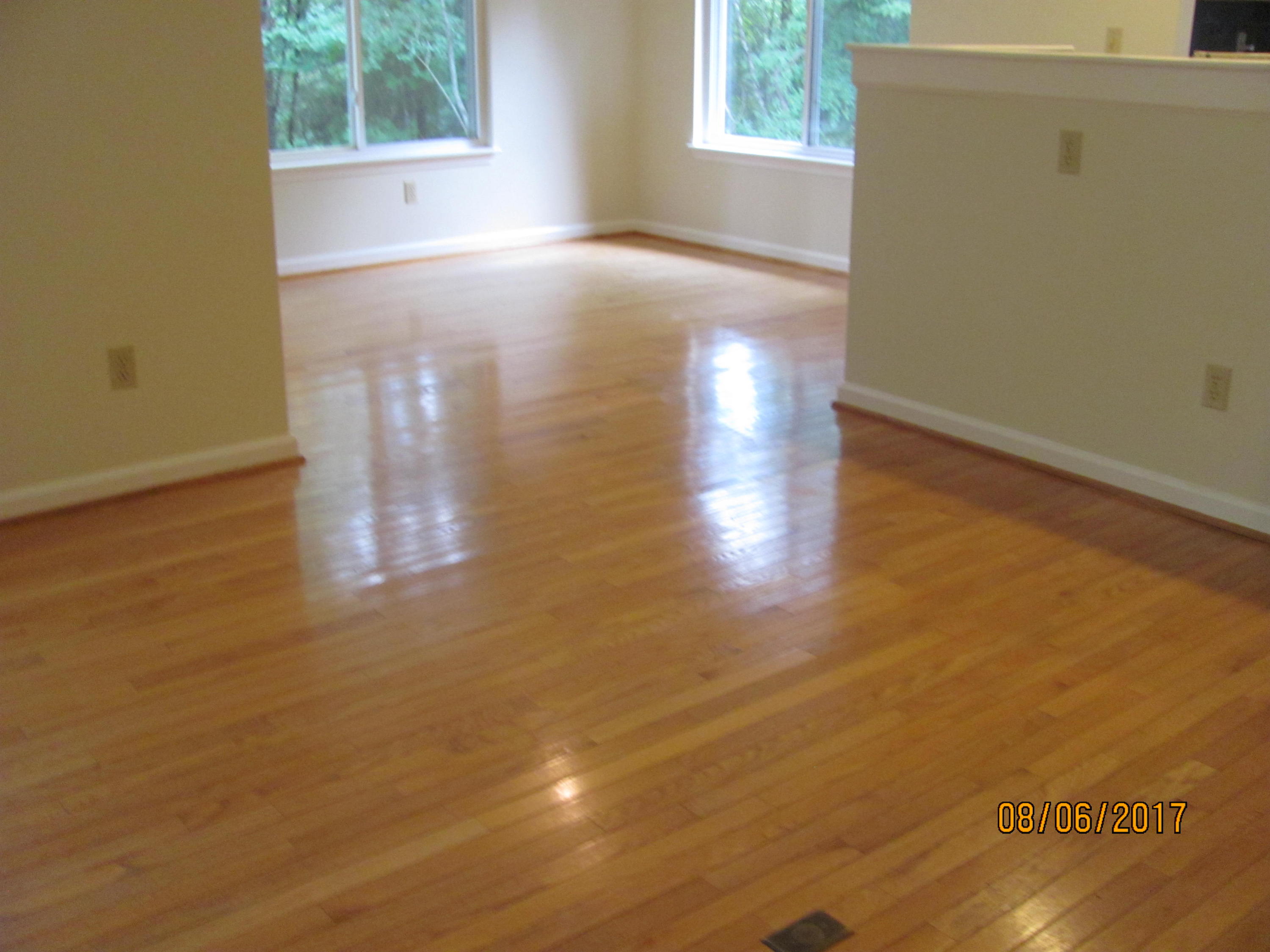 370 Church Hill Road Buchanan, VA 24066 - Photo 11 of 29 Hardwood floors