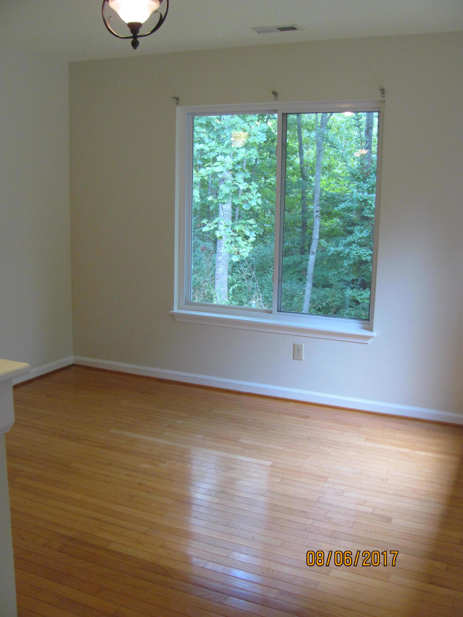 370 Church Hill Road Buchanan, VA 24066 - Photo 5 of 29 Dining Area