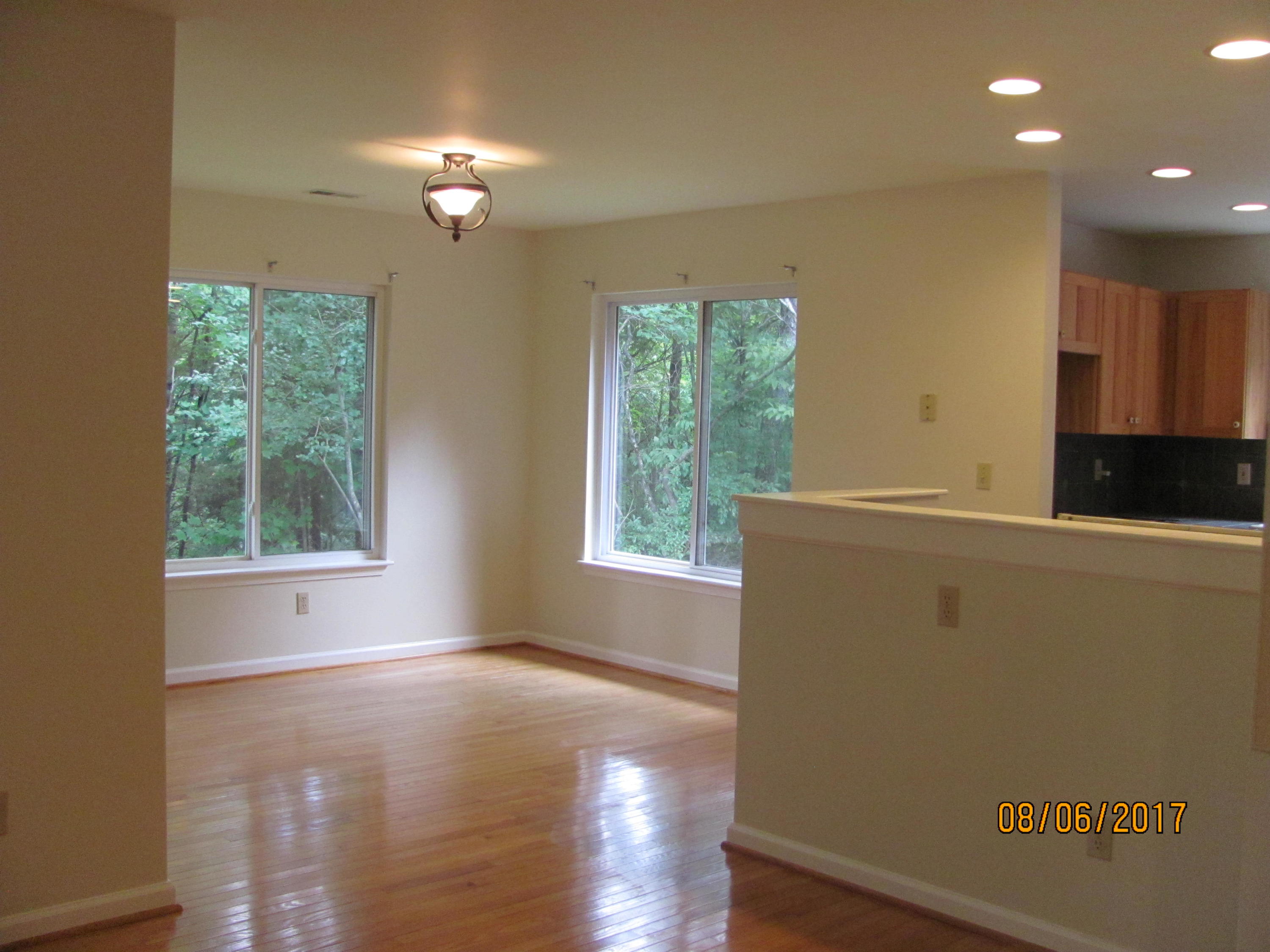 370 Church Hill Road Buchanan, VA 24066 - Photo 6 of 29 Dining Area (2)