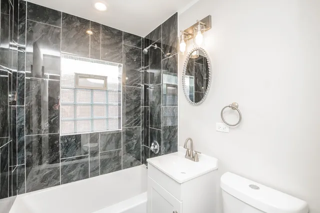 $269,900 | 9800 South Drexel Avenue, Chicago, IL 60628