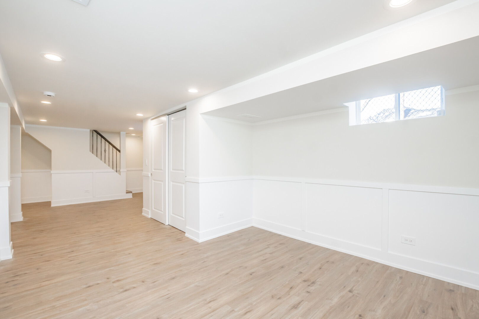 9800 South Drexel Avenue Chicago, IL 60628 - Photo 12 of 16 a view of empty room