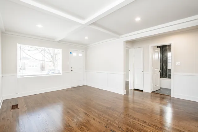 $269,900 | 9800 South Drexel Avenue, Chicago, IL 60628