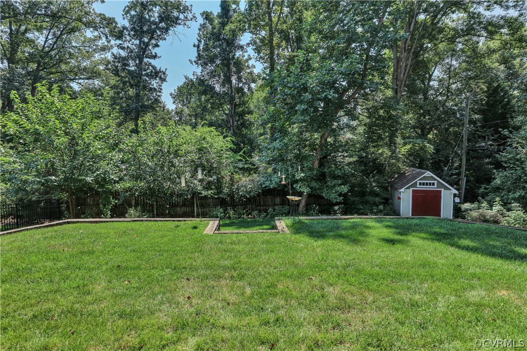 2 Paris Ridge Lane Henrico, VA 23229 - Photo 38 of 41 Gallery Image 38