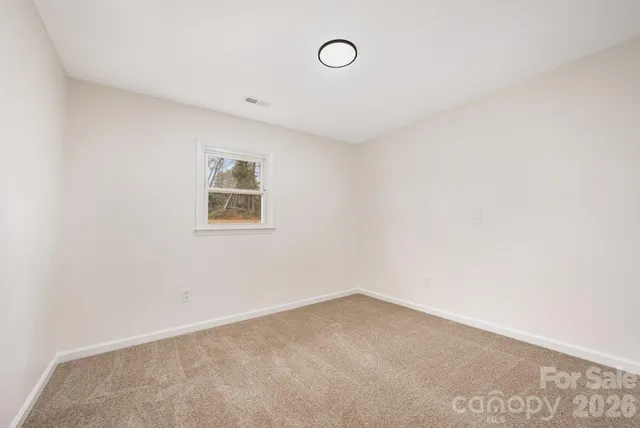 $174,000 | 142 Winchester Drive, Ellenboro, NC 28040