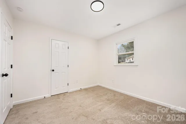 $174,000 | 142 Winchester Drive, Ellenboro, NC 28040