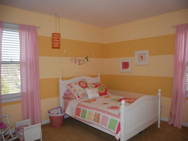 8024 Claridge Road Indianapolis, IN 46260 - Photo 8 of 12 Gallery Image 8
