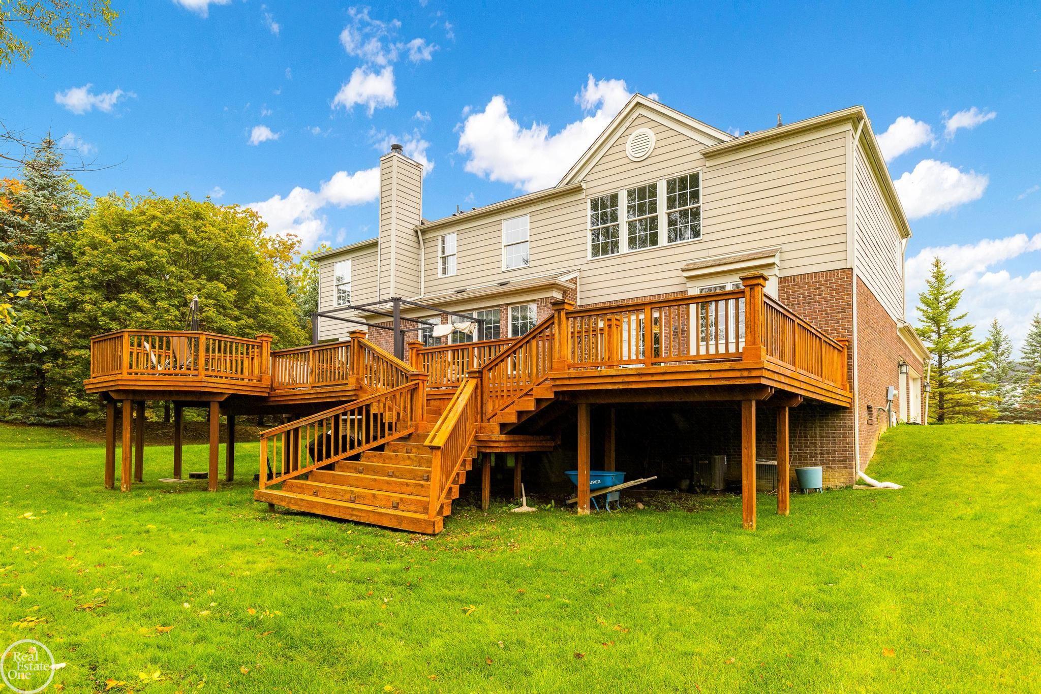 2457 Andover Boulevard Rochester, MI 48306 - Photo 65 of 74