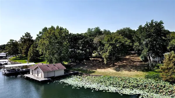 a view of a lake with houses