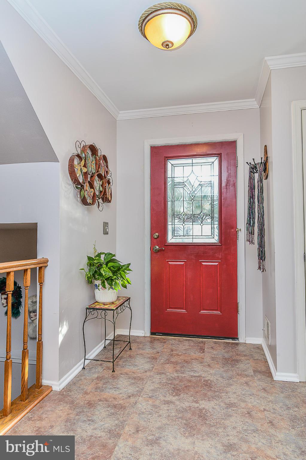 5997 Powell's Landing Road Burke, VA 22015 - Photo 2 of 22 Entryway