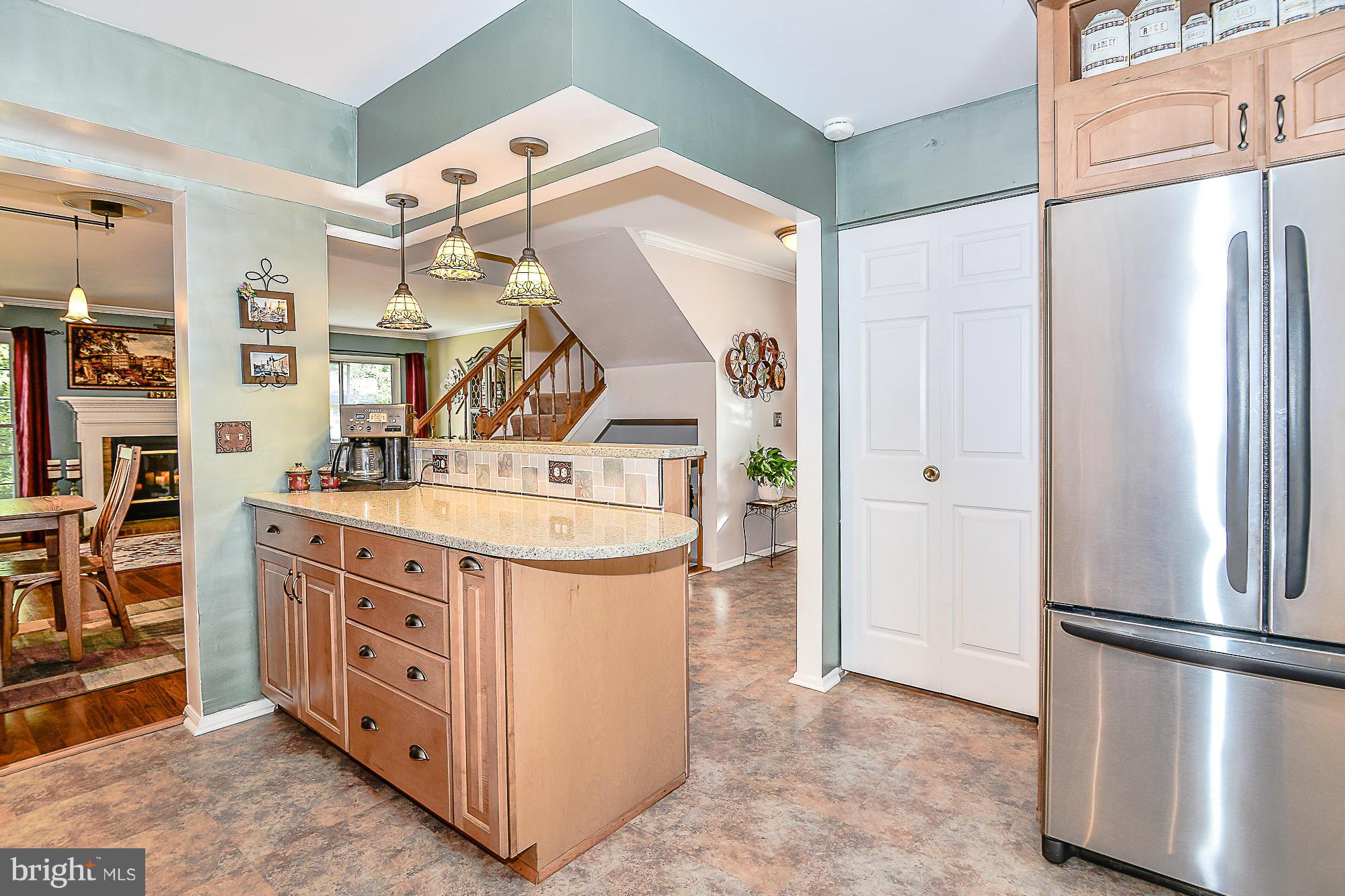 5997 Powell's Landing Road Burke, VA 22015 - Photo 11 of 22 Kitchen