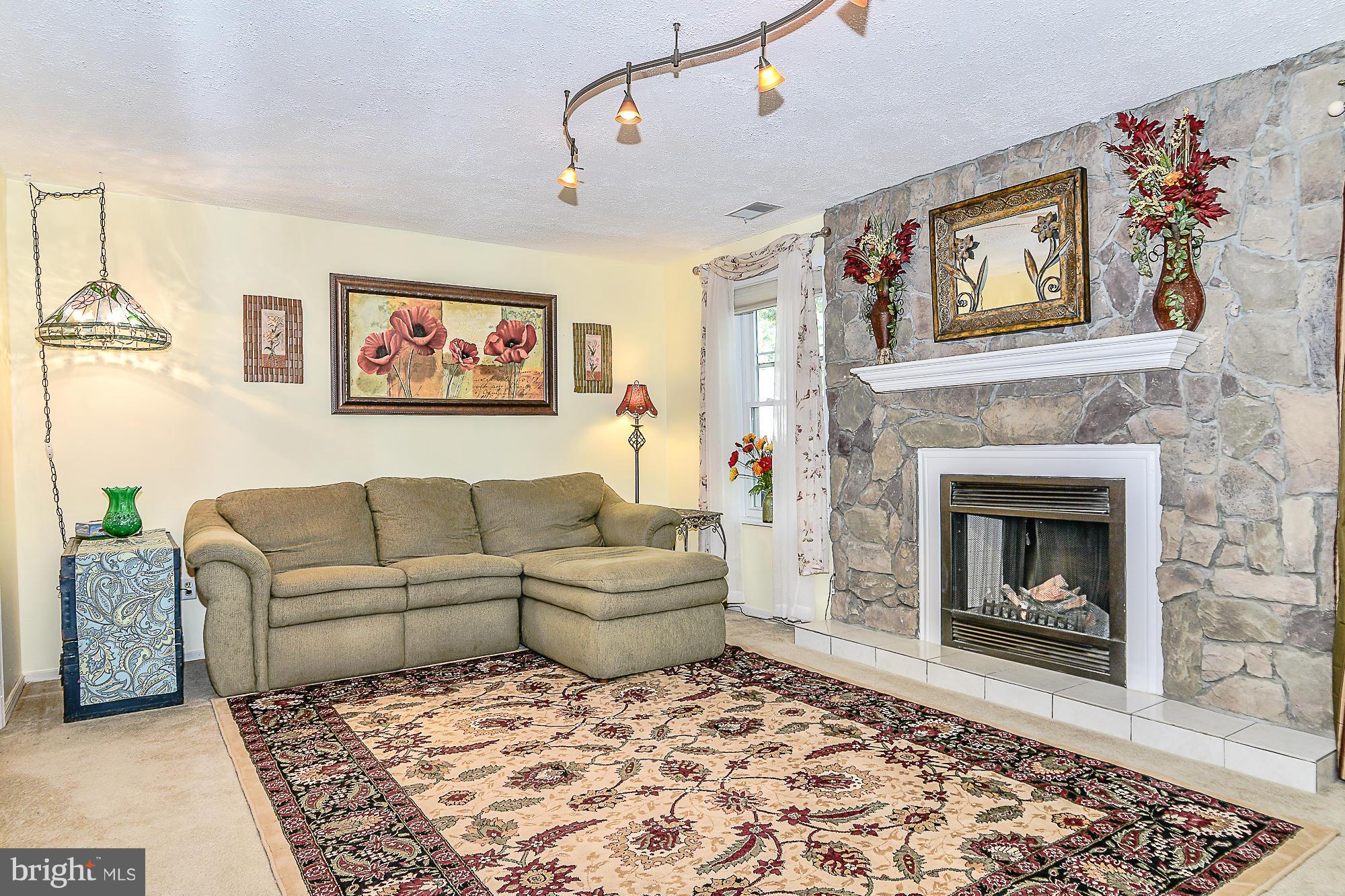 5997 Powell's Landing Road Burke, VA 22015 - Photo 17 of 22 Recreation Room