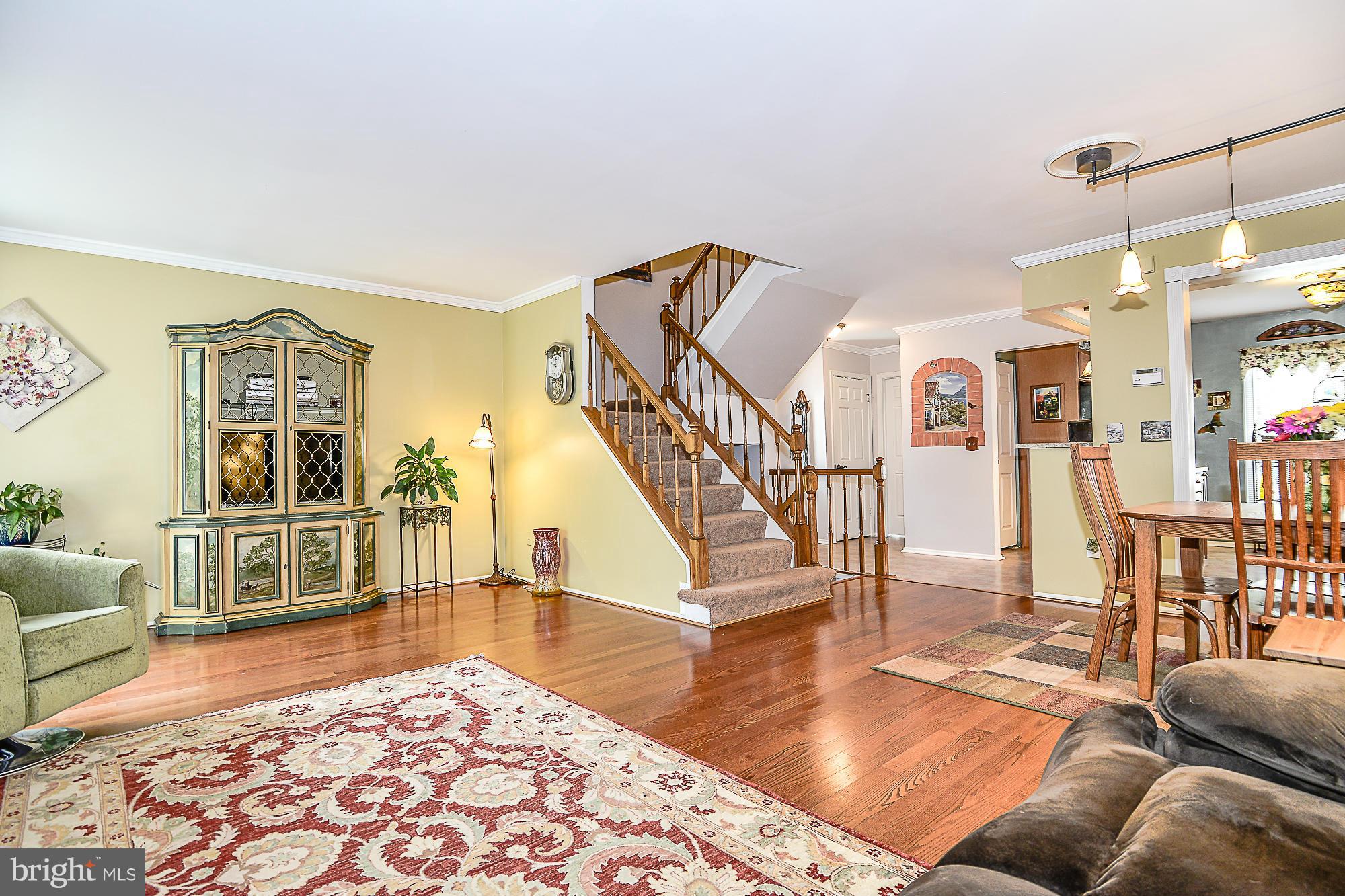 5997 Powell's Landing Road Burke, VA 22015 - Photo 9 of 22 View