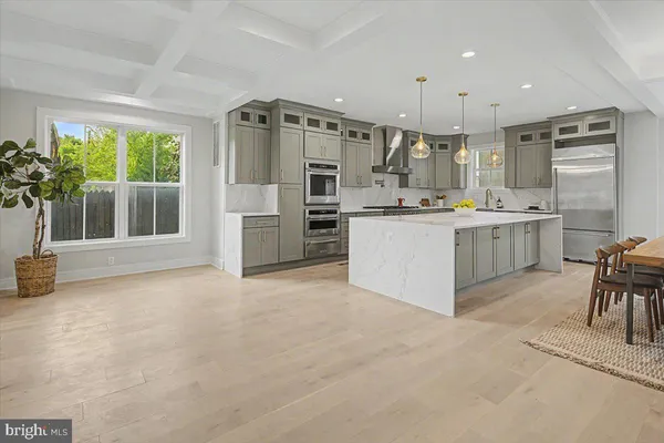 $1,799,000 | 2902 Vista Street Northeast, Washington, DC 20018