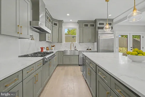 $1,799,000 | 2902 Vista Street Northeast, Washington, DC 20018