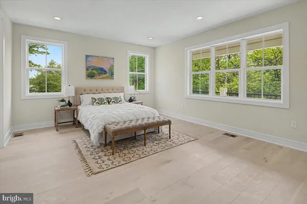 $1,799,000 | 2902 Vista Street Northeast, Washington, DC 20018