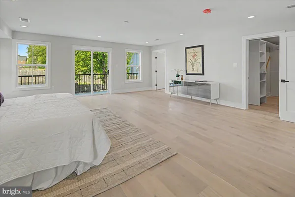 $1,799,000 | 2902 Vista Street Northeast, Washington, DC 20018