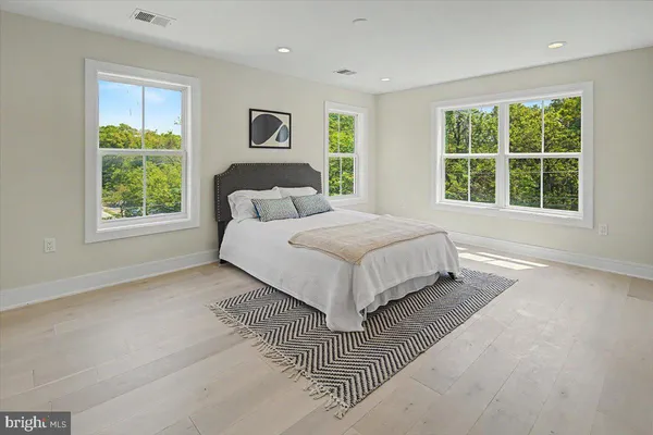 $1,799,000 | 2902 Vista Street Northeast, Washington, DC 20018