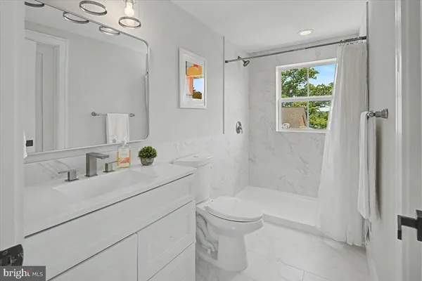 $1,799,000 | 2902 Vista Street Northeast, Washington, DC 20018