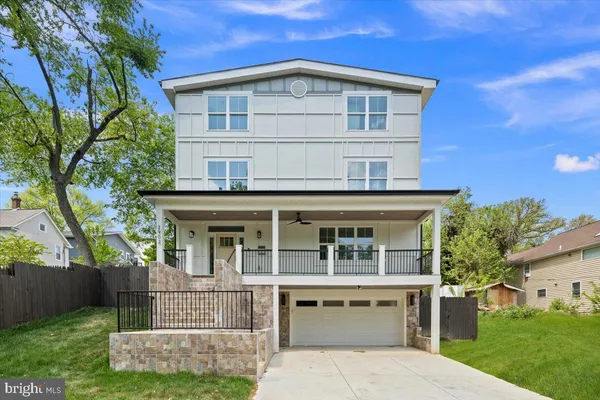 $1,799,000 | 2902 Vista Street Northeast, Washington, DC 20018