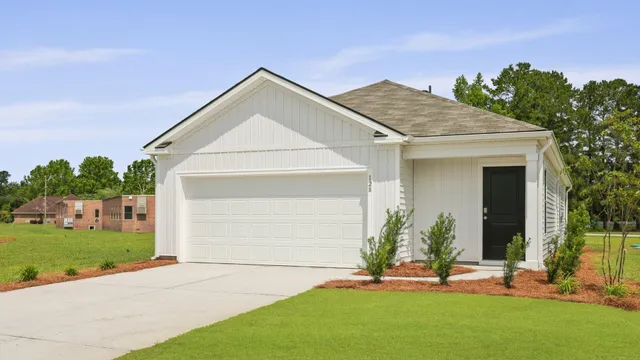 $291,900 | 128 Culbertson Court, Holly Hill, SC 29059