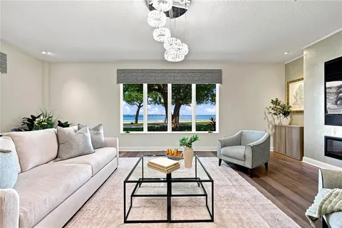 $2,800,000 | 3507 Bayshore Boulevard, Unit 102, Tampa, FL 33629
