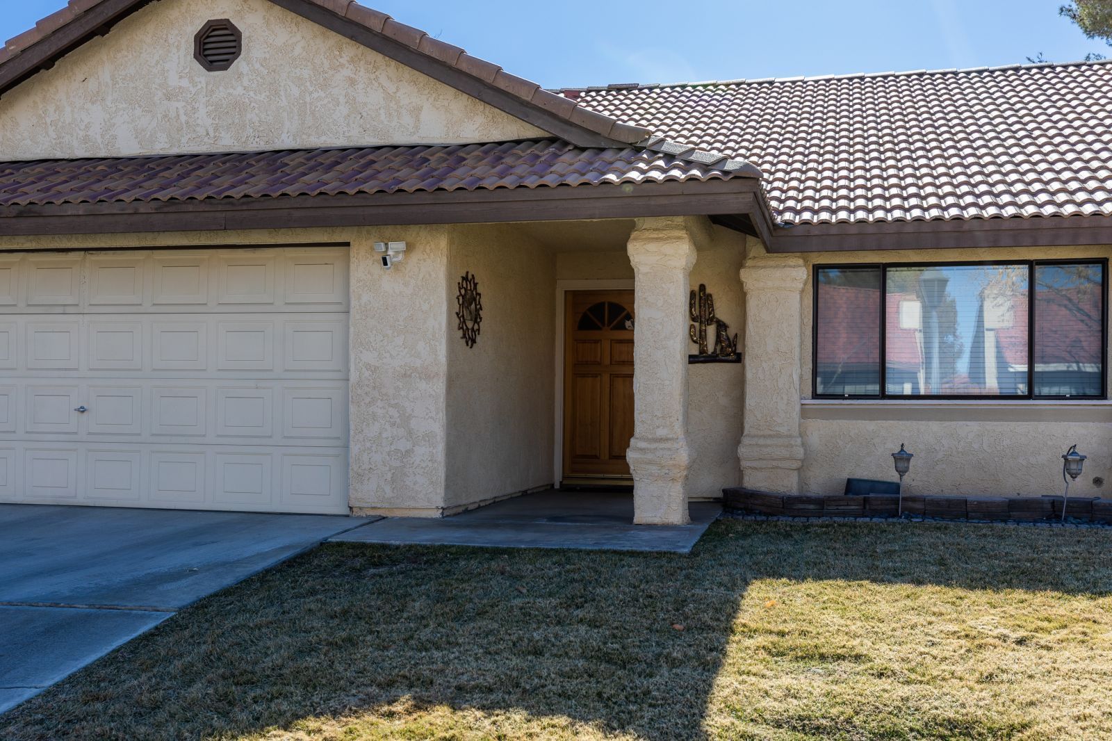 219 President Way Ridgecrest, CA 93555 - Photo 4 of 38