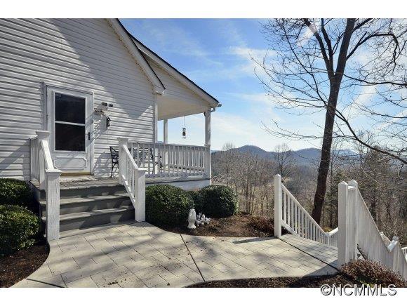 30 Splendor Ridge Waynesville, NC 28785 - Photo 3 of 23 a view of a house with a yard