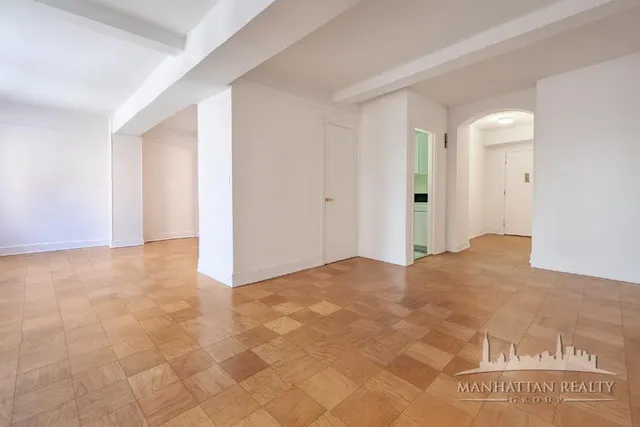 $3,450 | 150 East 39th Street, Unit 1404 | Murray Hill