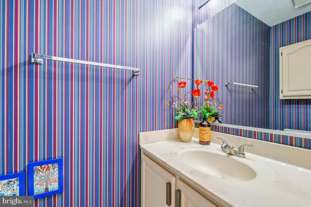 $535,000 | 3903 Dunes Way, Burtonsville, MD 20866