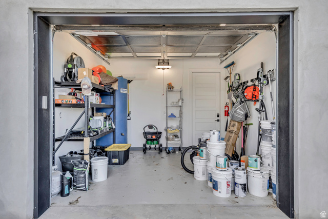 1720 Hillcrest Circle Mapleton, UT 84664 - Photo 97 of 116 View of garage