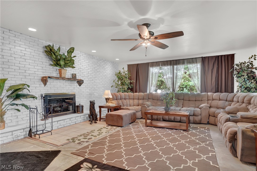 5911 Wayland Road Ravenna, OH 44266 - Photo 7 of 14 Gallery Image 7