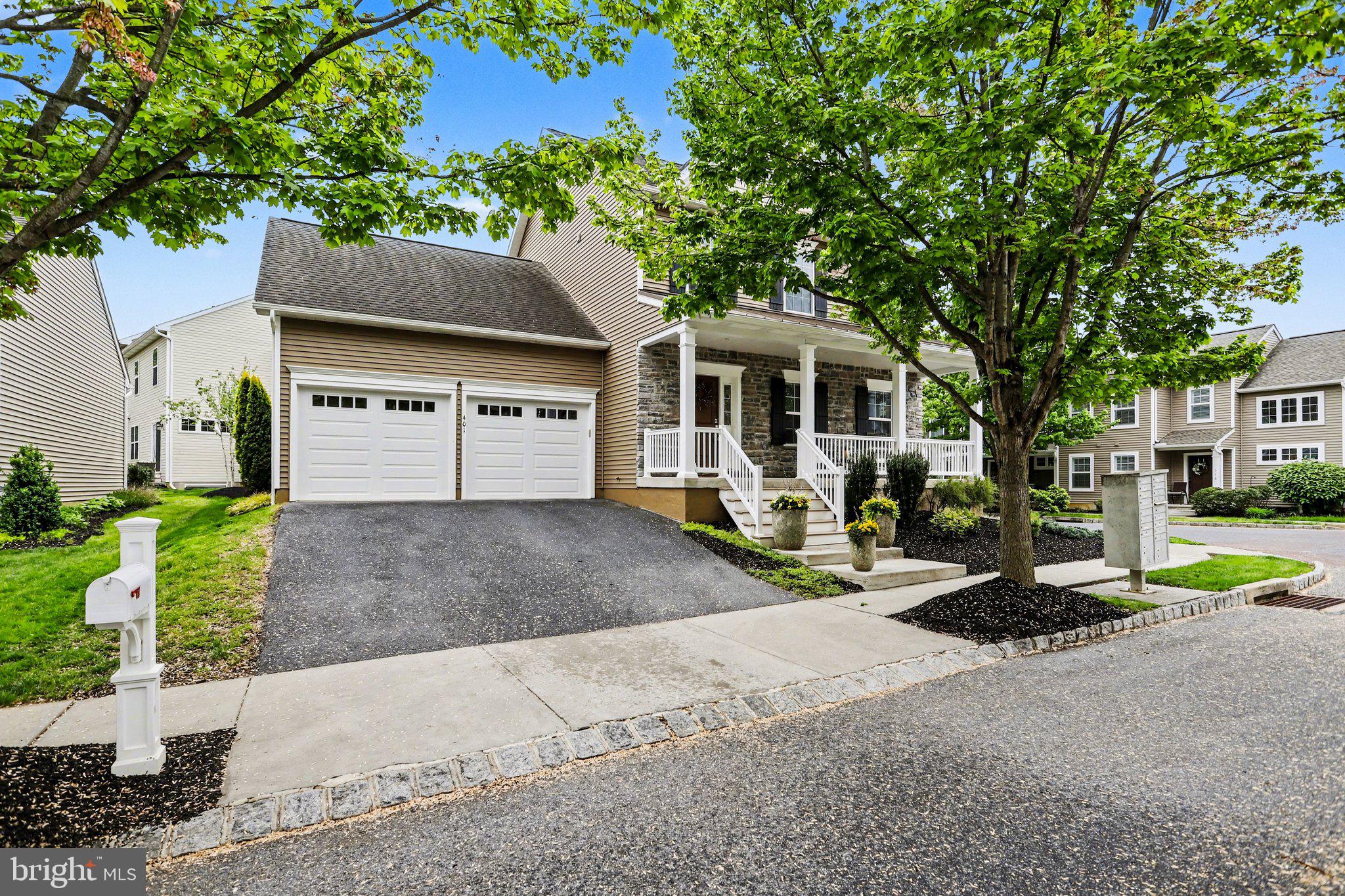 401 Wendover Way Lancaster, PA 17603 - Photo 5 of 45 a front view of a house with garden