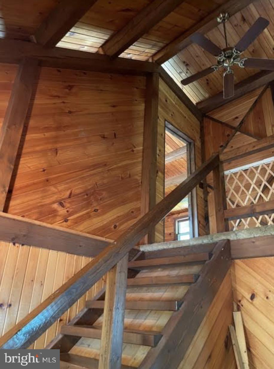 627 Hollow Road Delta, PA 17314 - Photo 12 of 38 Gallery Image 12
